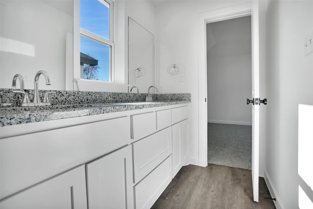 1479 Cathey Drive - Photo 6