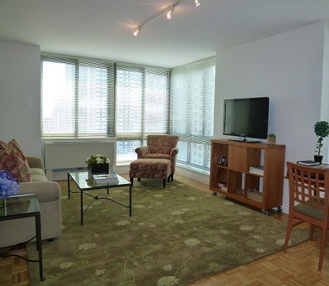 East 96th Street And Lexington Avenue - Photo 2