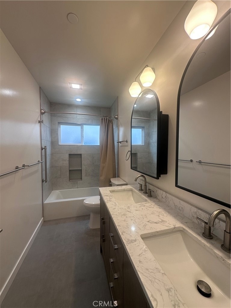 1623 S Atlantic - Photo 4