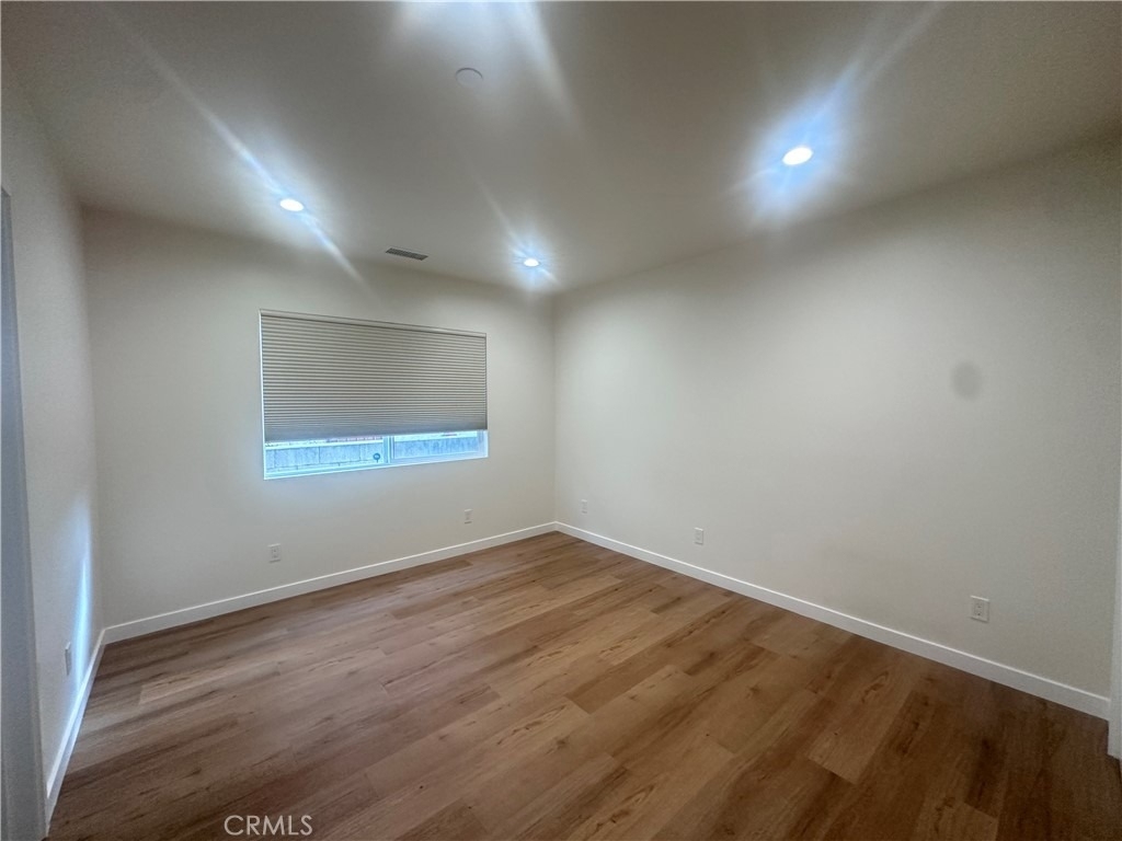 1623 S Atlantic - Photo 7