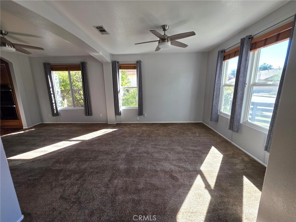 3443 Fairgreen - Photo 6