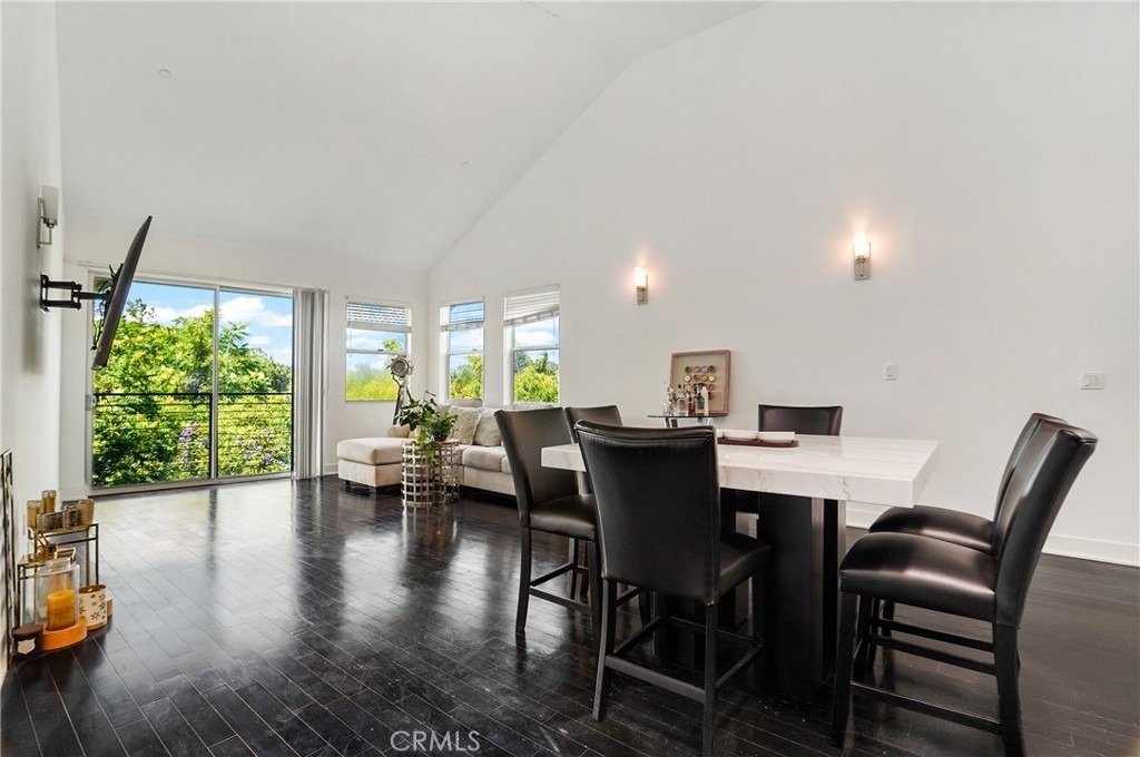 12837 Moorpark Street - Photo 9
