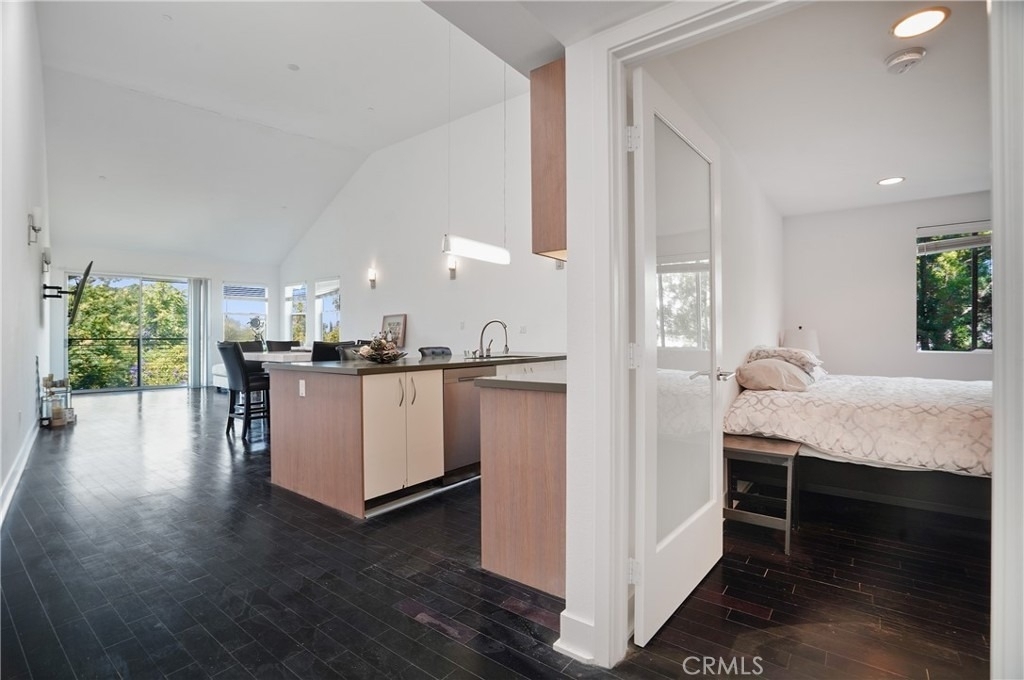 12837 Moorpark Street - Photo 12