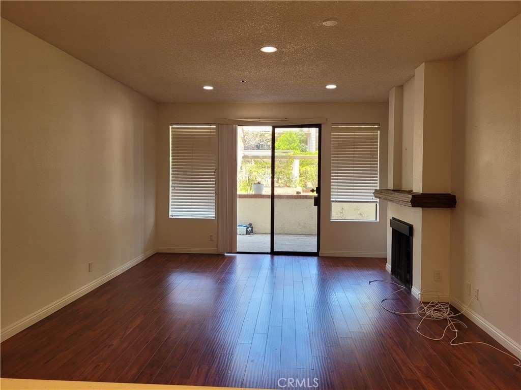 2563 Plaza Del Amo - Photo 0