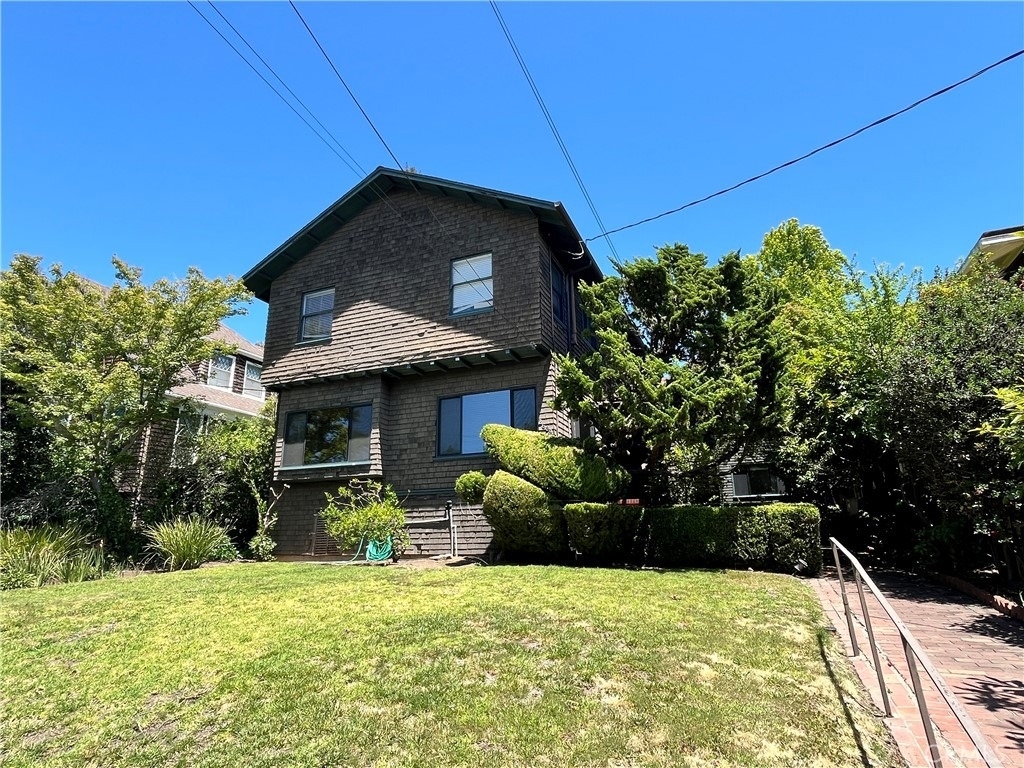2629 Piedmont Avenue - Photo 4