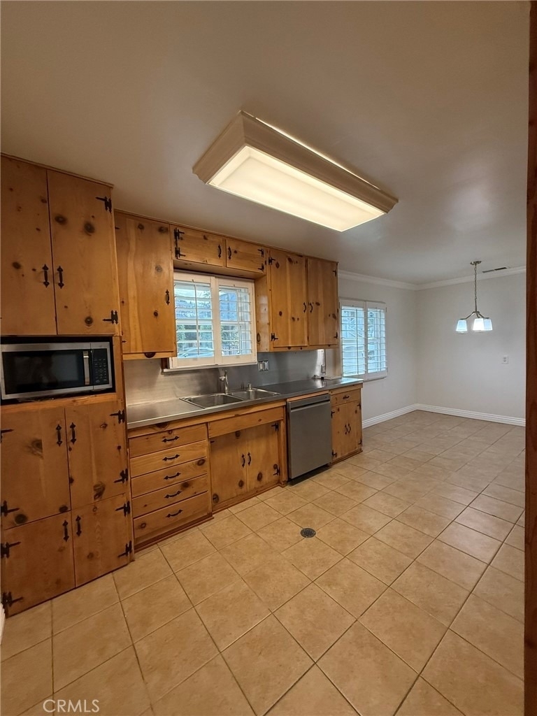 2419 Marshallfield Lane - Photo 16