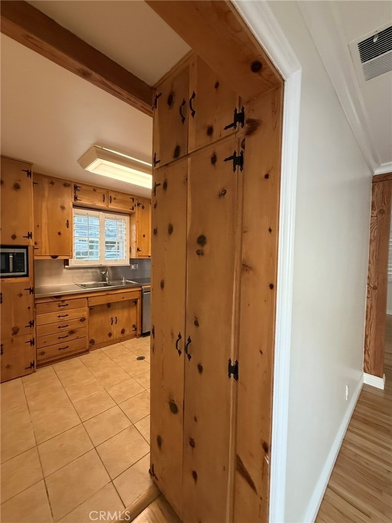 2419 Marshallfield Lane - Photo 18