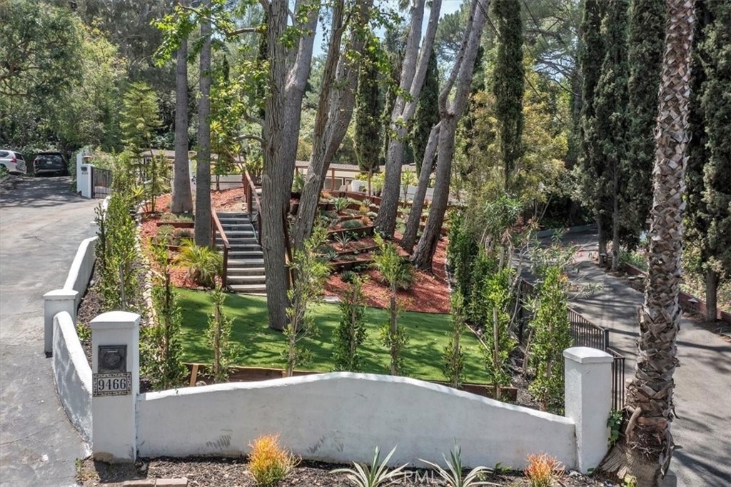 9466 Hidden Valley Place - Photo 16