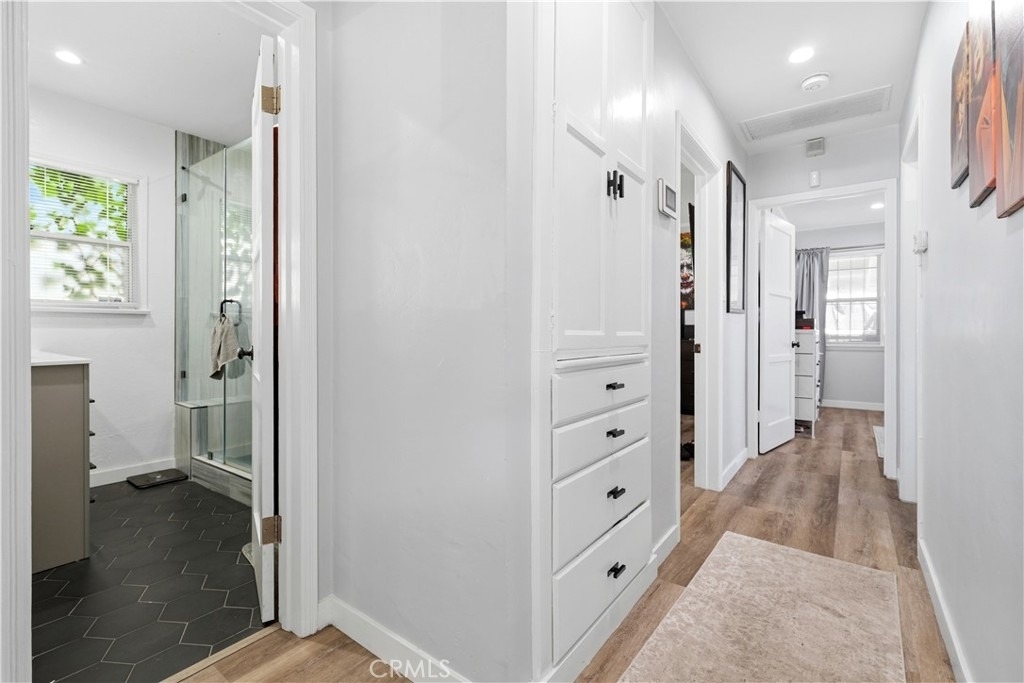 711 Stepney Street - Photo 7