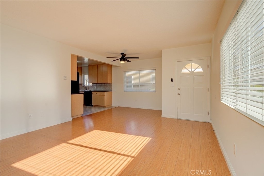 1913 Huntington Lane - Photo 7