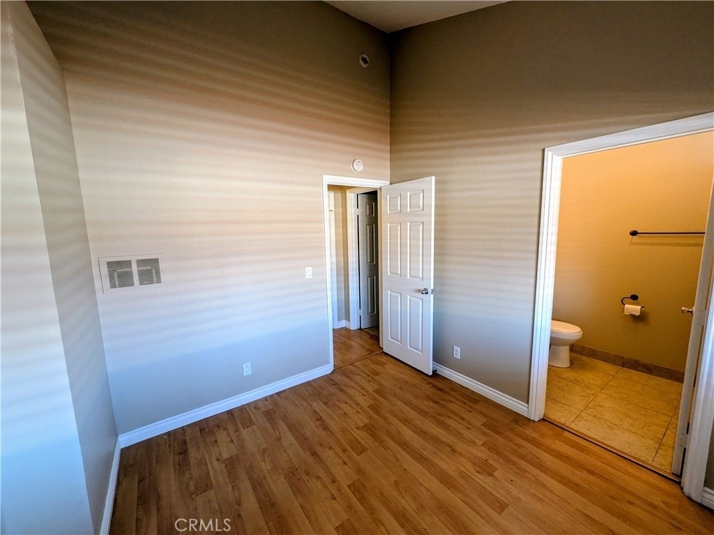 1764 Freeman Avenue - Photo 11