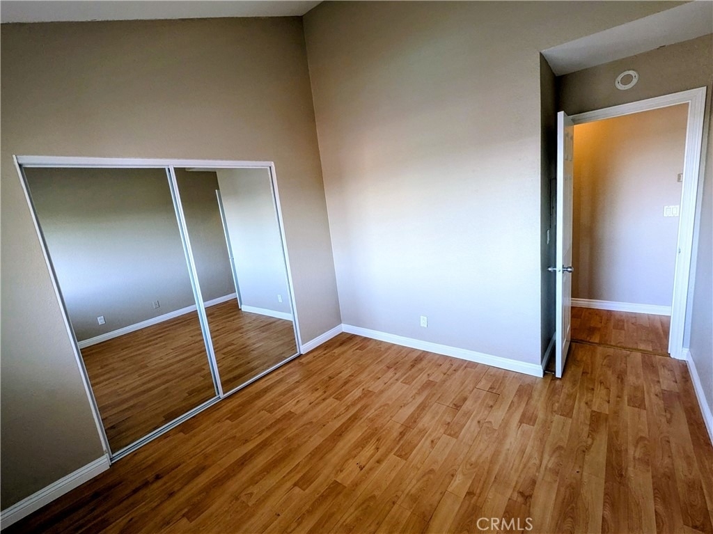 1764 Freeman Avenue - Photo 7