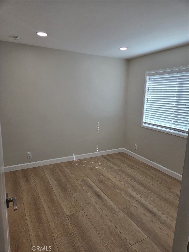 6162 Ludlow - Photo 2