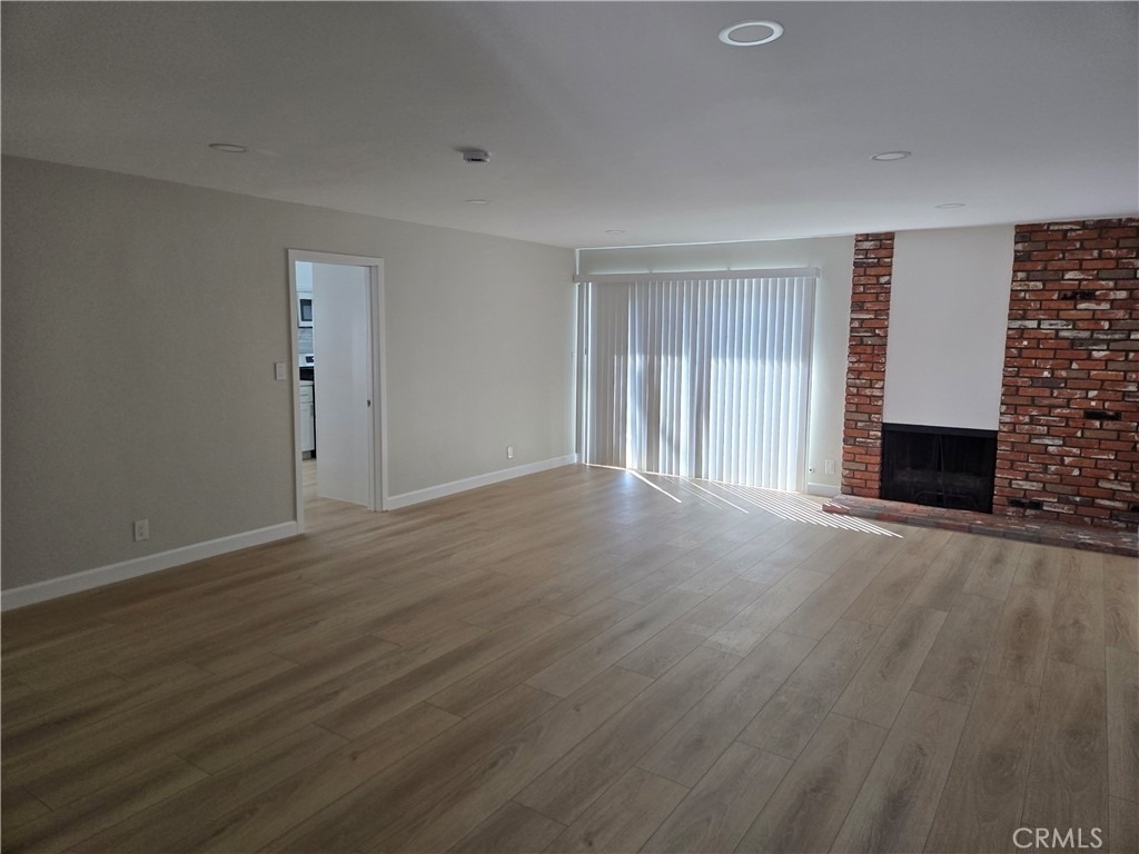 6162 Ludlow - Photo 0