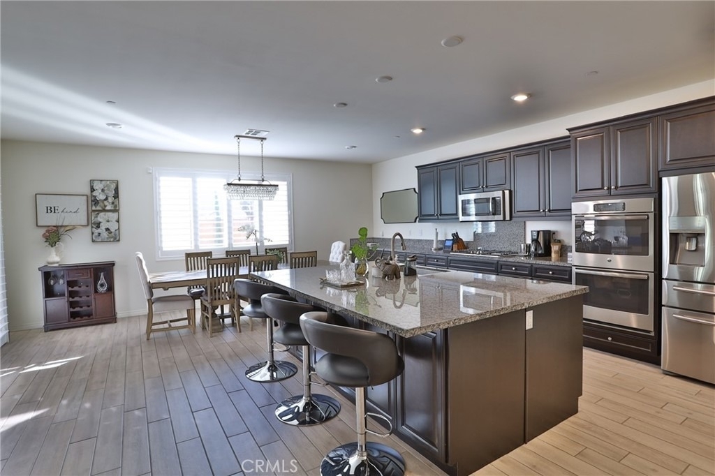 3144 E Yellowstone - Photo 2
