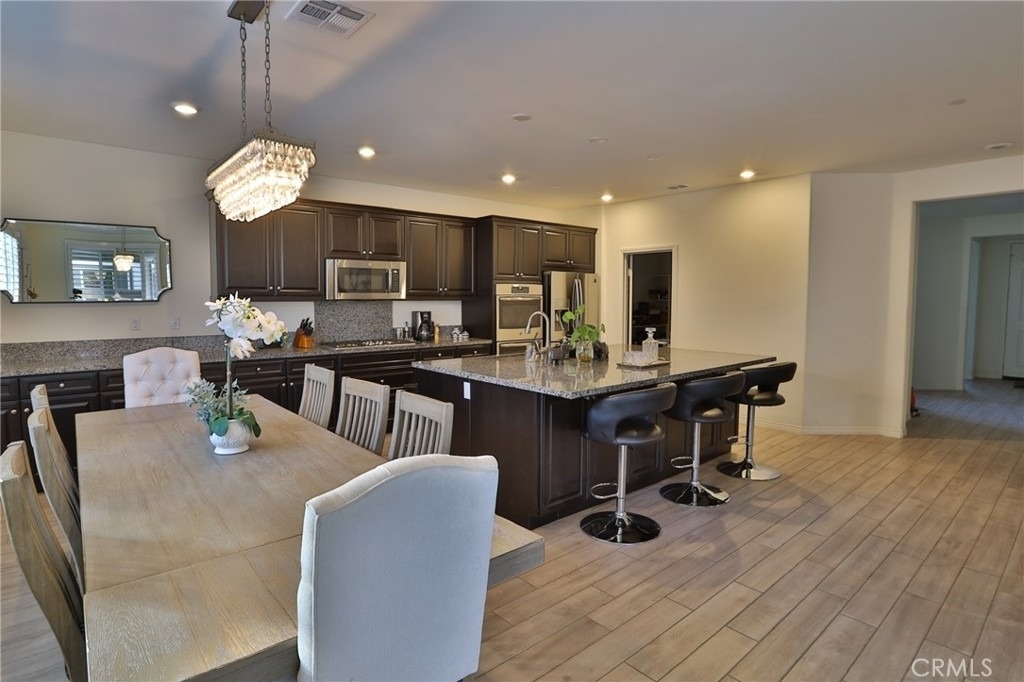 3144 E Yellowstone - Photo 3