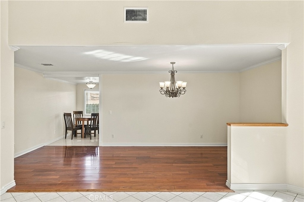 1223 Galemont Avenue - Photo 4
