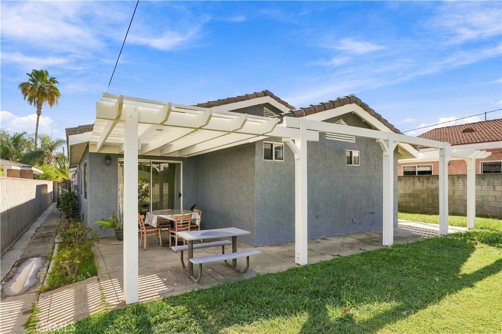 1223 Galemont Avenue - Photo 20