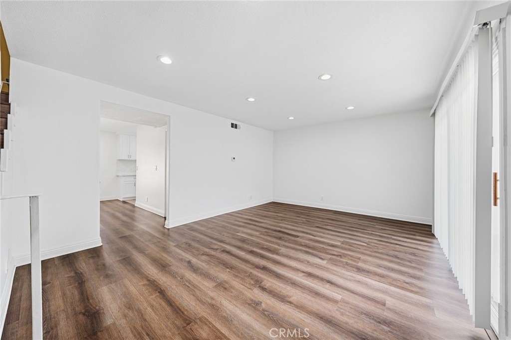 8141 Firth - Photo 2