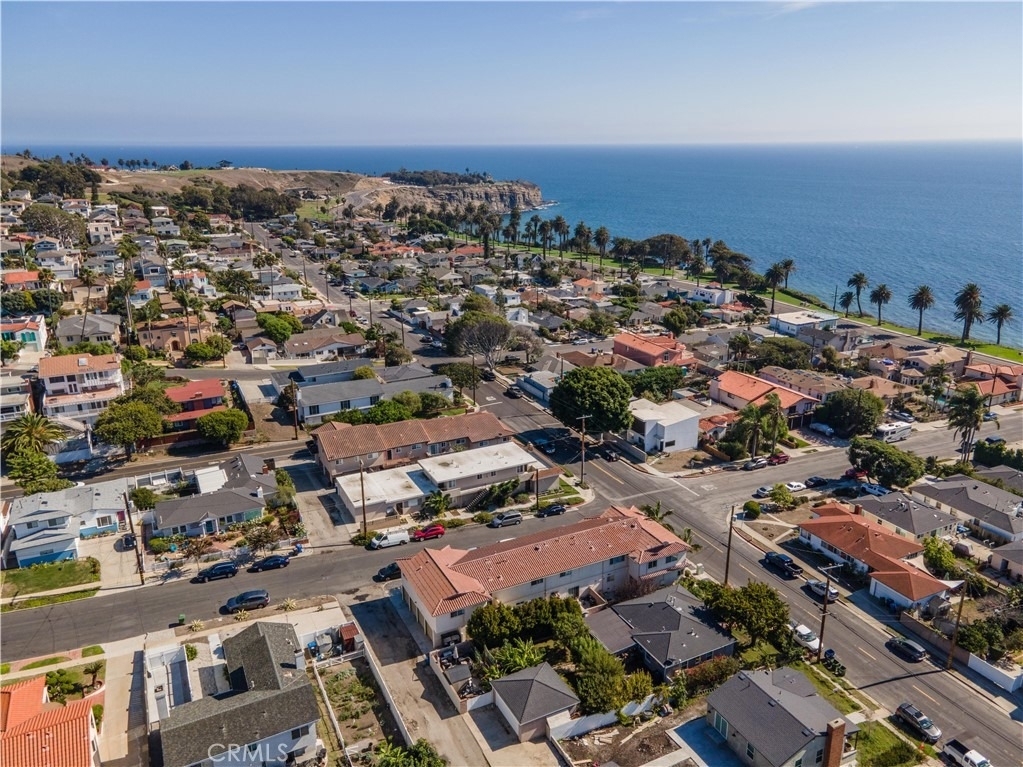 3663 Almeria Street - Photo 45