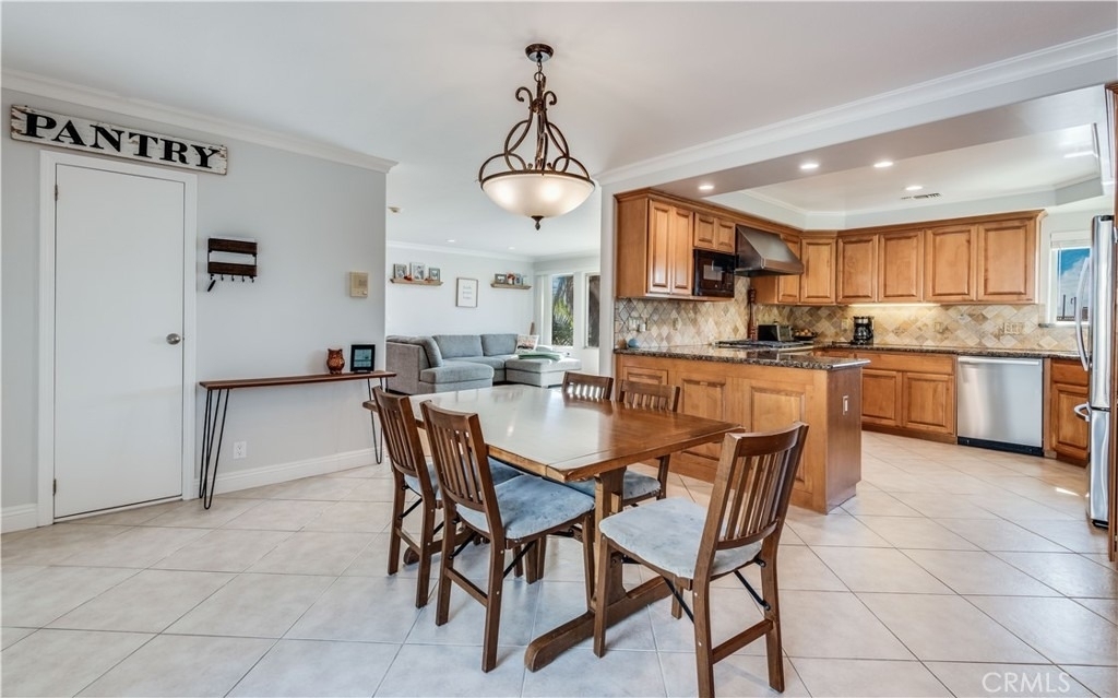 3663 Almeria Street - Photo 12