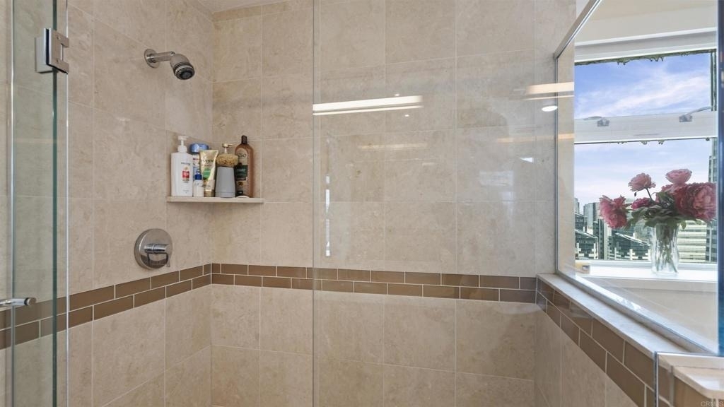 1199 Pacific Highway - Photo 31