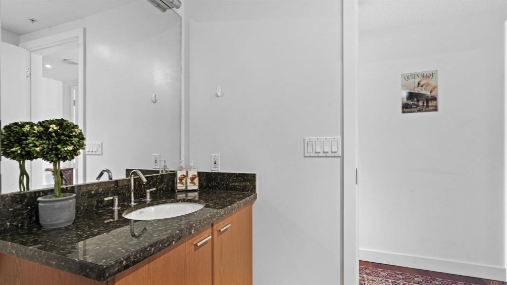 1199 Pacific Highway - Photo 34
