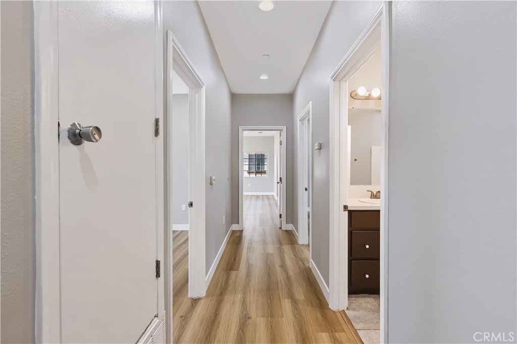 1420 S Euclid Ave - Photo 28