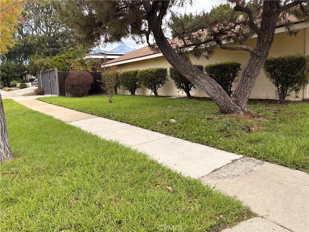 967 W 13th - Photo 40