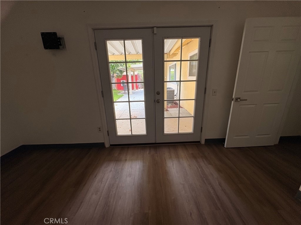 967 W 13th - Photo 15