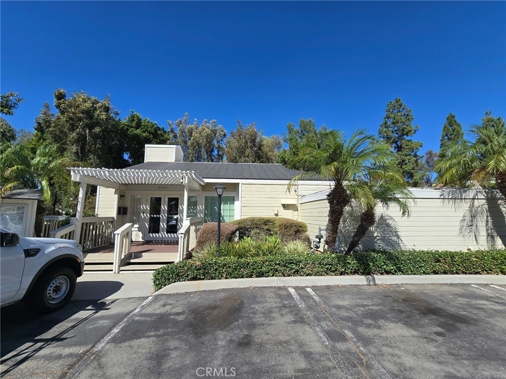 23472 Cambridge Road - Photo 32