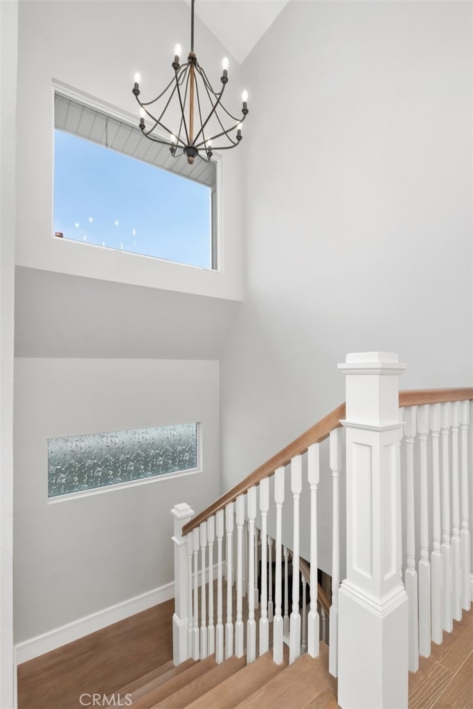 24 Seascape - Photo 8