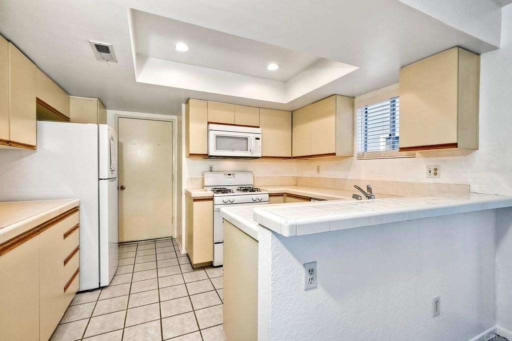 1316 Hampton Road - Photo 12