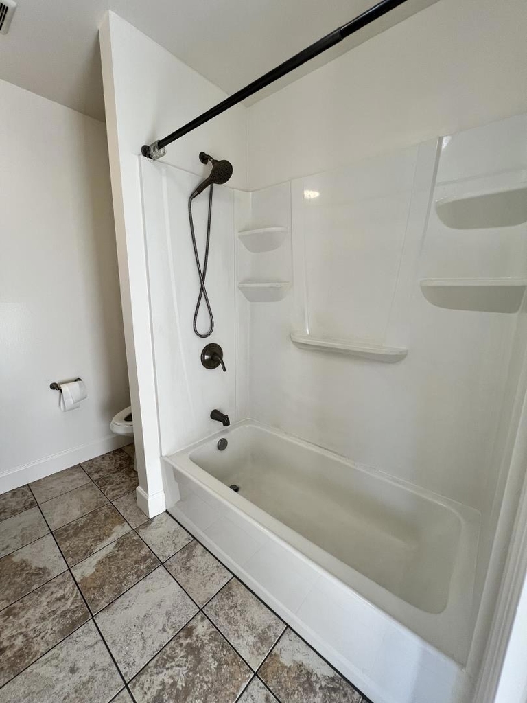 212 12th Avenue - Photo 9
