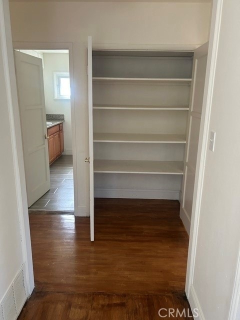 5056 Woodman Avenue - Photo 17