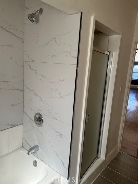 5056 Woodman Avenue - Photo 19