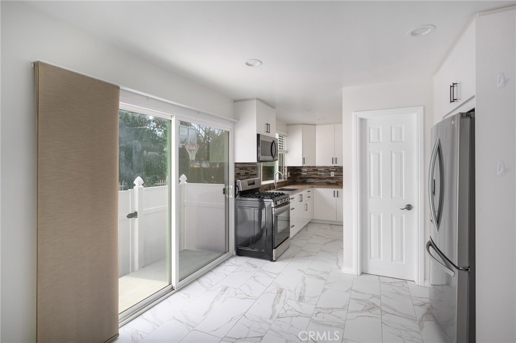 2180 Layton Street - Photo 4