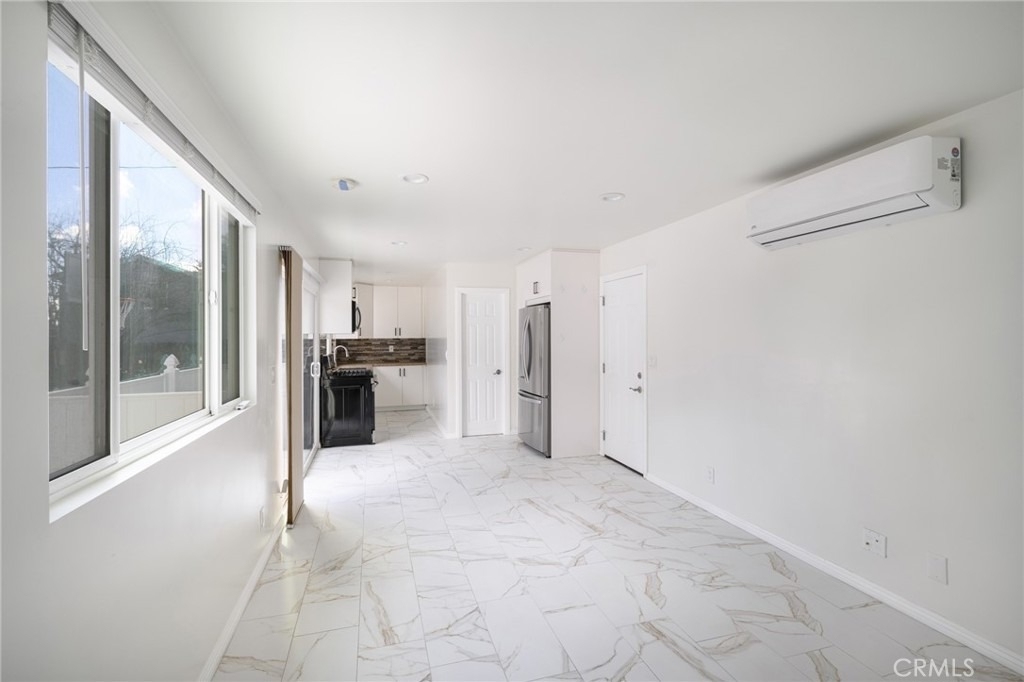 2180 Layton Street - Photo 2