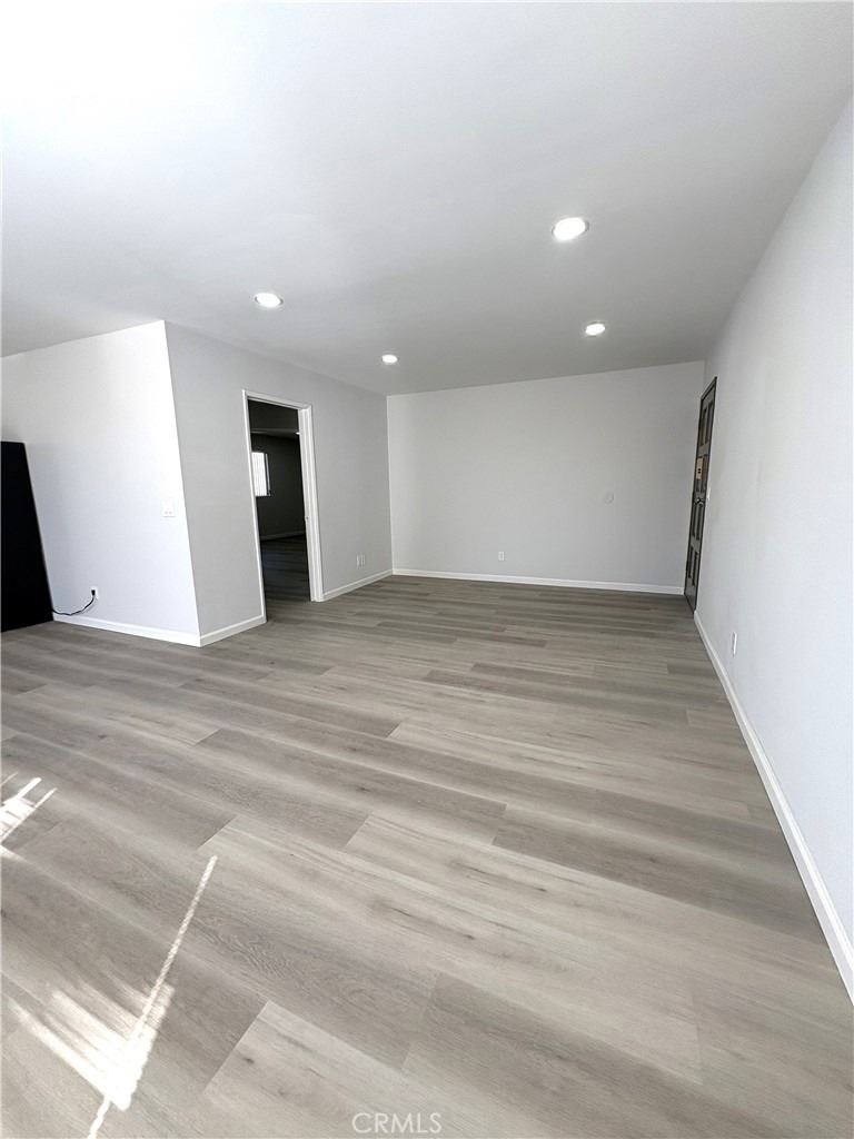 507 N Serrano Avenue - Photo 4