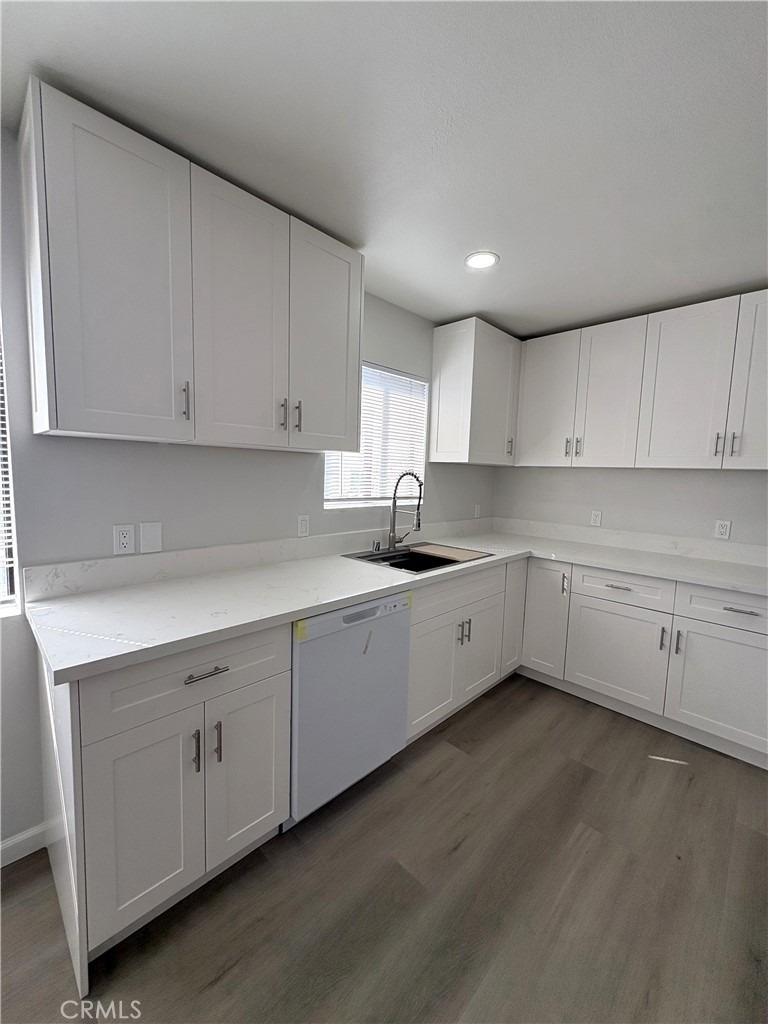 507 N Serrano Avenue - Photo 7