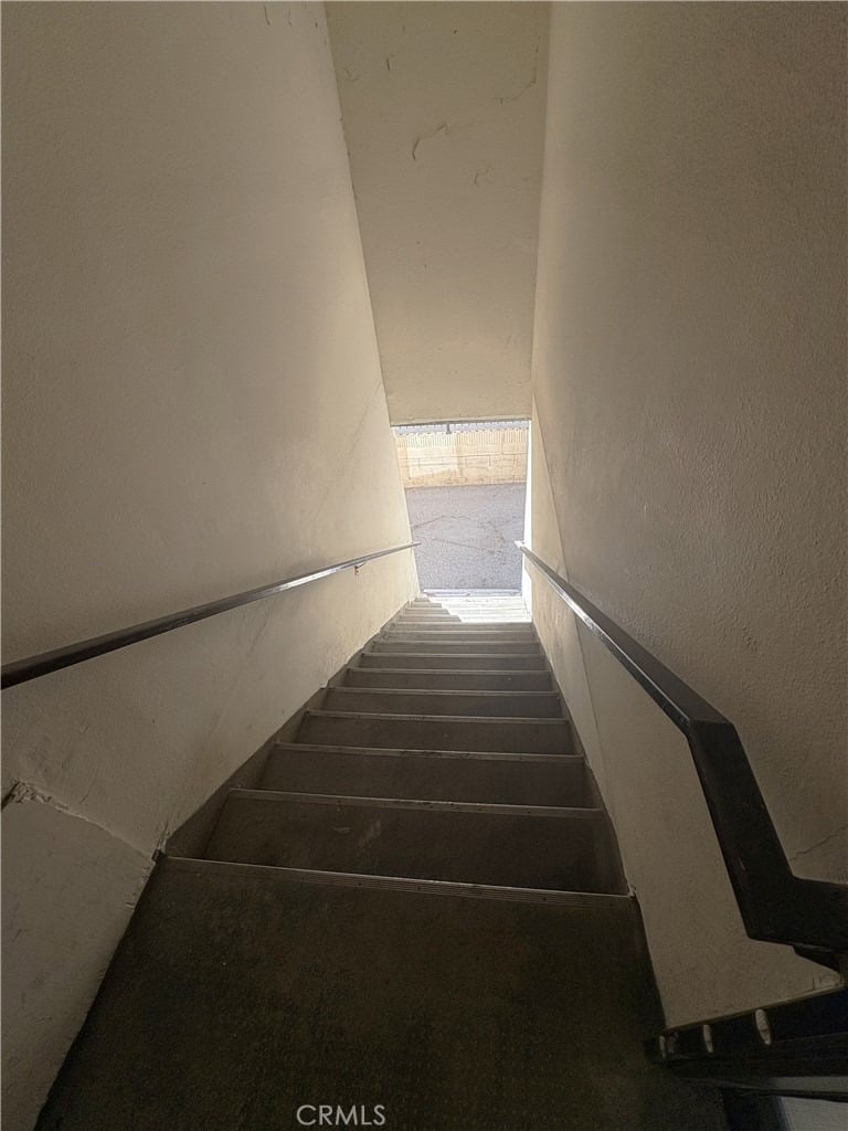 507 N Serrano Avenue - Photo 19