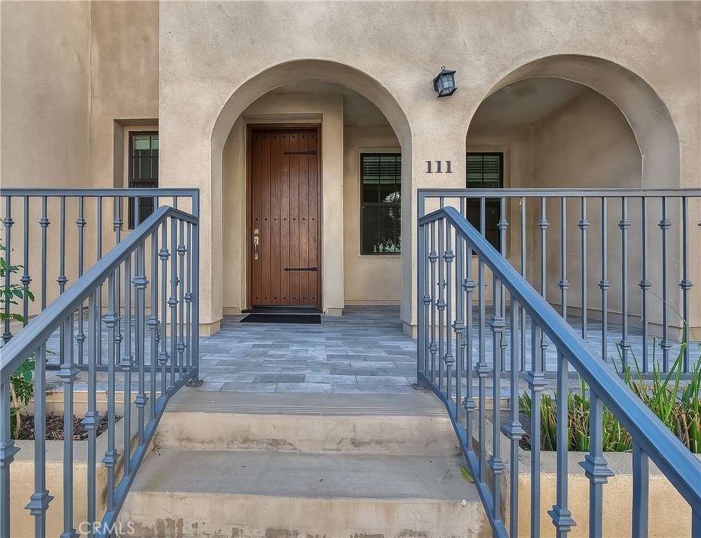 501 W Foothill Boulevard - Photo 27