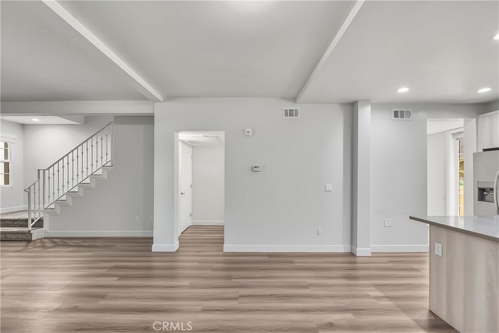 501 W Foothill Boulevard - Photo 14