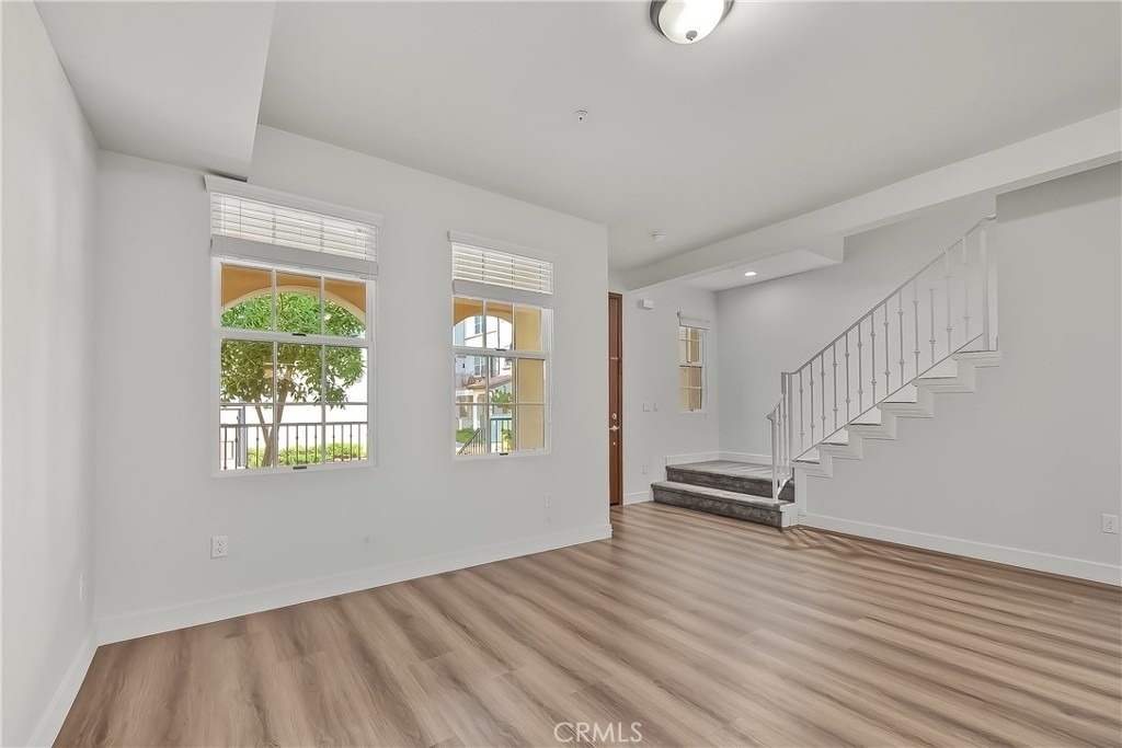 501 W Foothill Boulevard - Photo 15