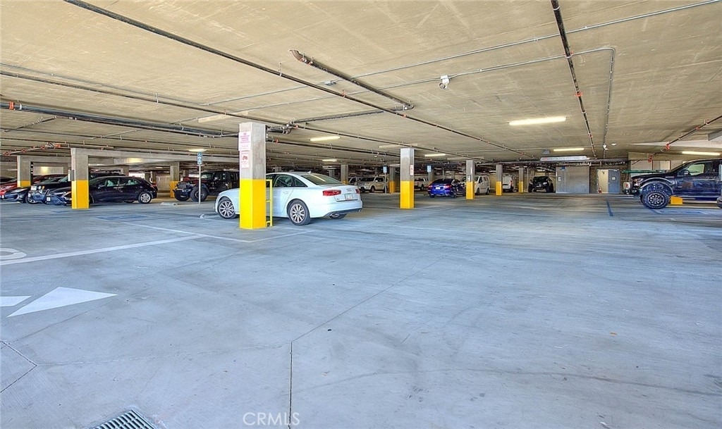 501 W Foothill Boulevard - Photo 35