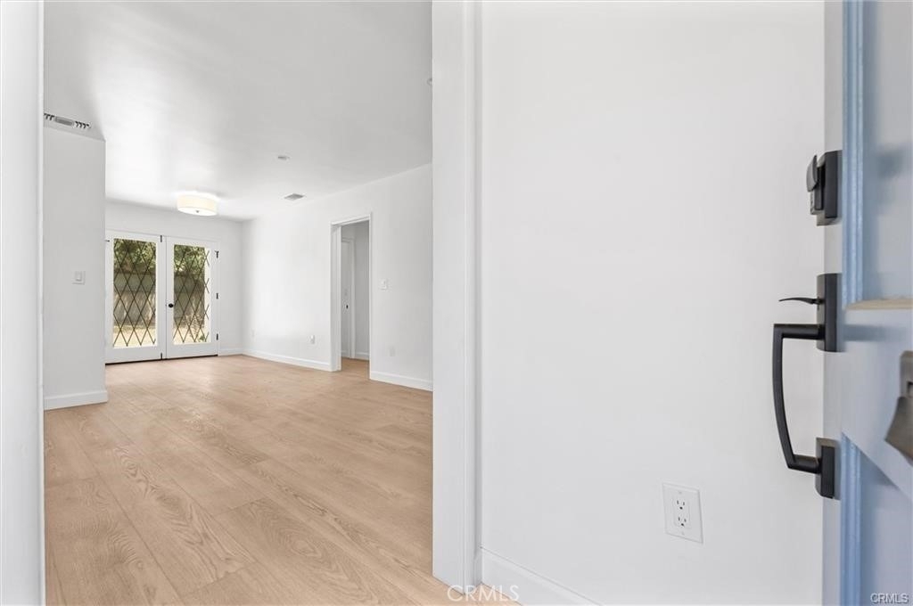 905 Arwin Street - Photo 1