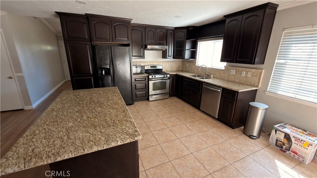 8394 Comet Street - Photo 6