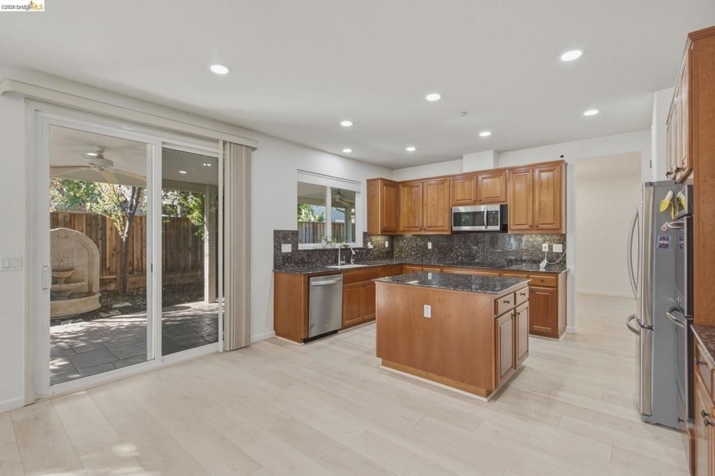370 Dante Ct - Photo 12