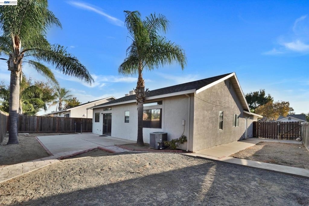 5055 Teixeira Way - Photo 6