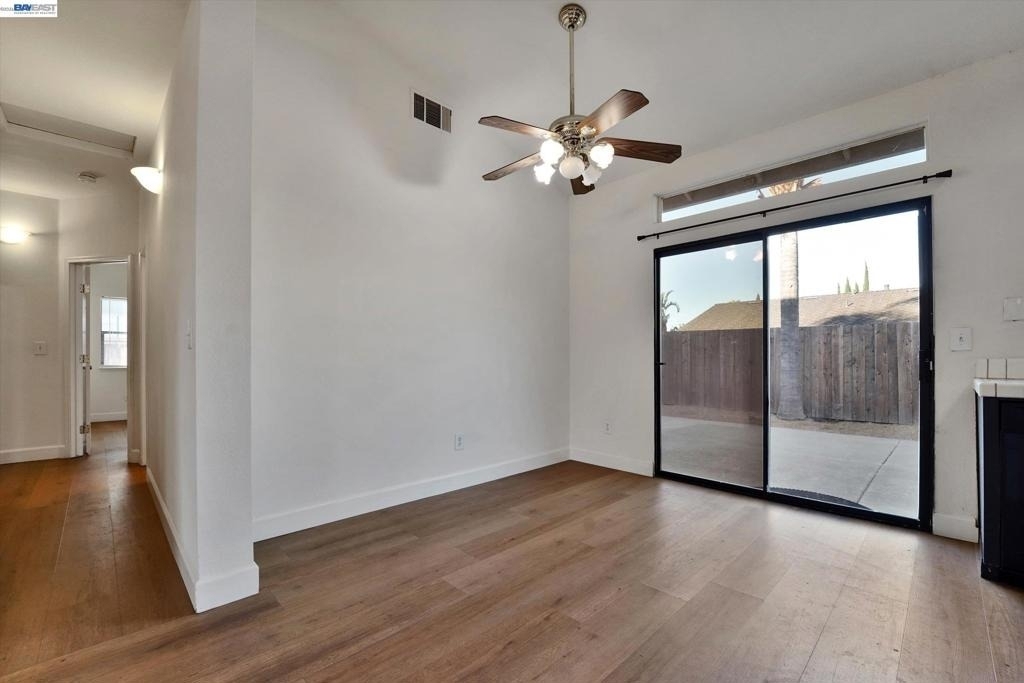 5055 Teixeira Way - Photo 11